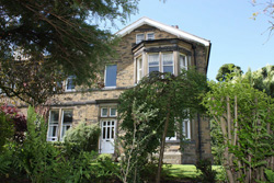 Property to let in Shepley