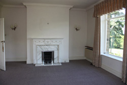 Property to let in Shepley