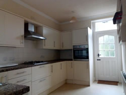 Property to let in Meltham, Holmfirth